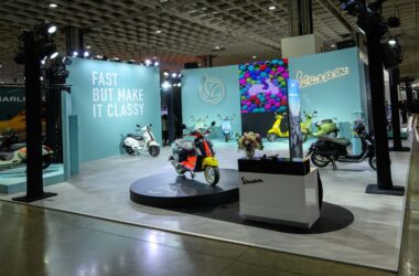 Vespa 2024台北新車暨能源車特展 - 原裝呈現今年EICMA米蘭車展Vespa視覺風格。(圖片提供：Vespa)